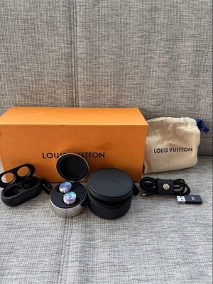 LOUIS VUITTON Horizon Light Up Earphones QAB250 Black Box | eBay