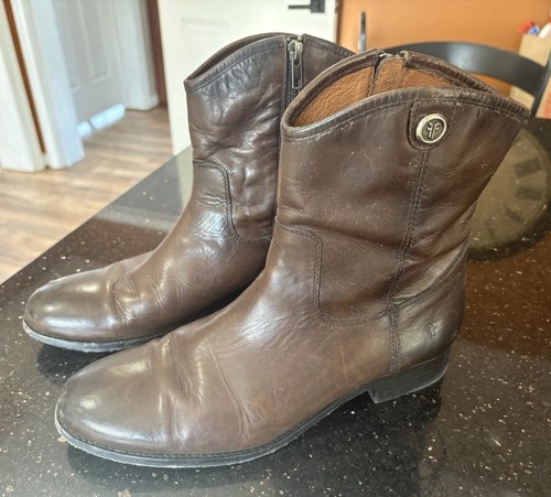 Frye Melissa Button Cognac Brown Leather Short Boots Women's Size 9.5B