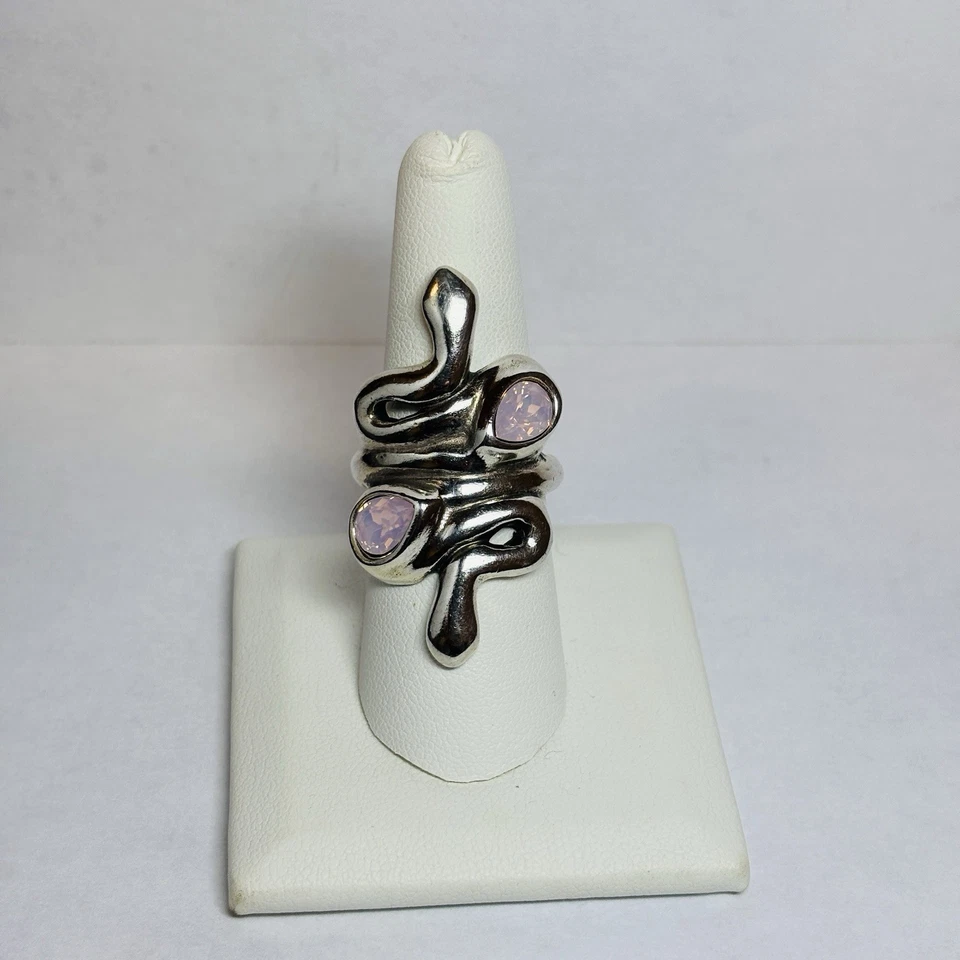 Anillo Modernista 2 Piedras Rosas Tono Plata Uno De 50 Talla 8.25 Foto 3 de 4