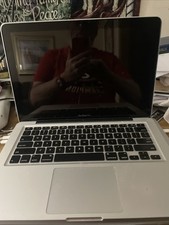 Macbook pro 13 inch mid 2009 with OSX  App install CDs