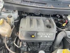 JOURNEY   2013 Engine Cover 2033809