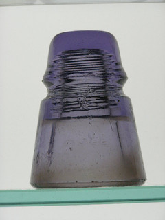CD 421 purple AGEE glass insulator from Australia