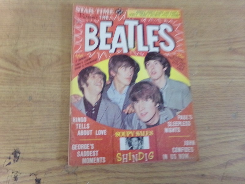 1965 STAR TIME PRESENTS THE BEATLES MAGAZINE