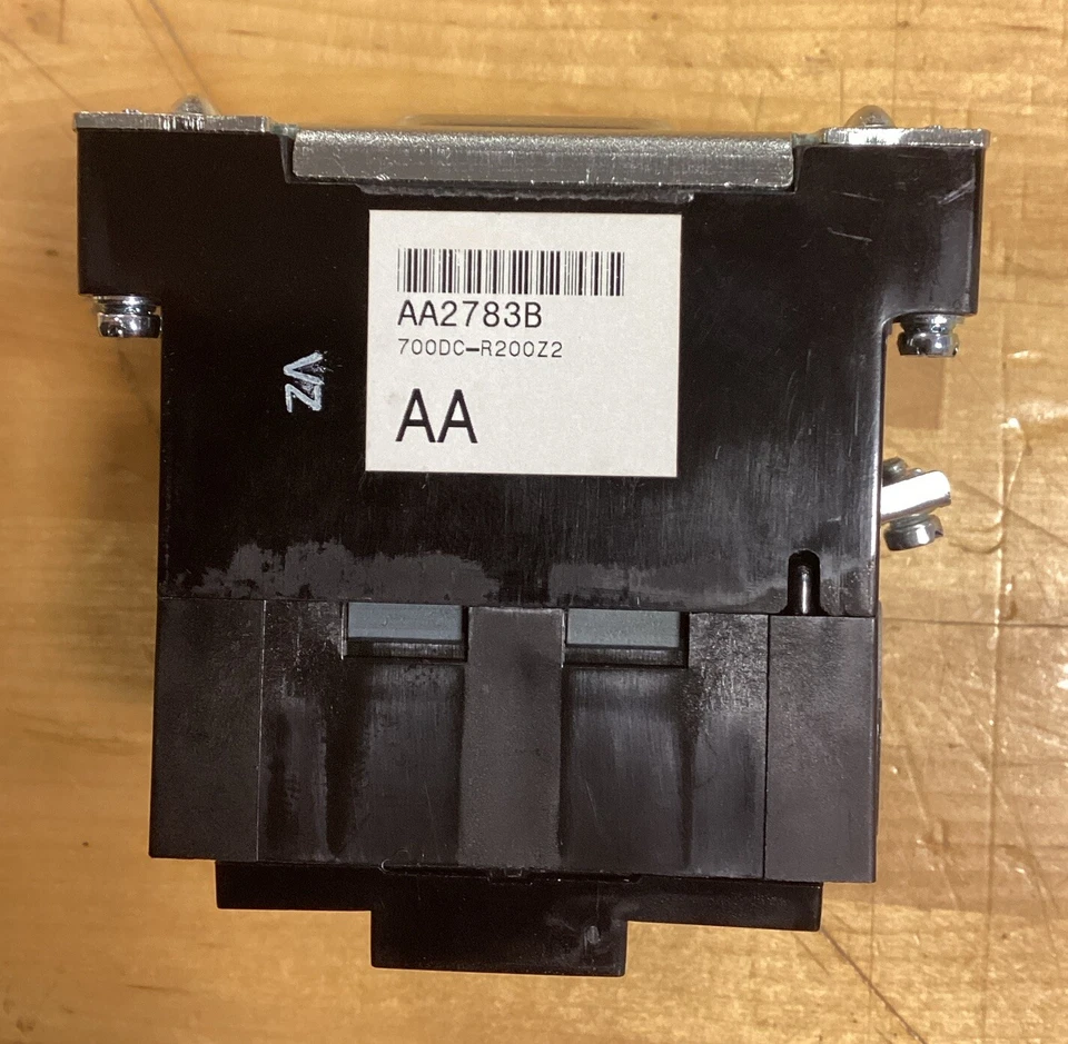 Relé de bobina de CC, 700DC-R200Z2, 230-250V DC Allen Bradley Foto 3 de 4