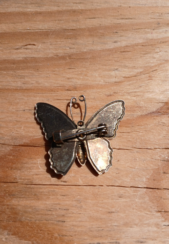 Vintage Butterfly Brooch Pin Monarch lapel - Picture 5 of 5