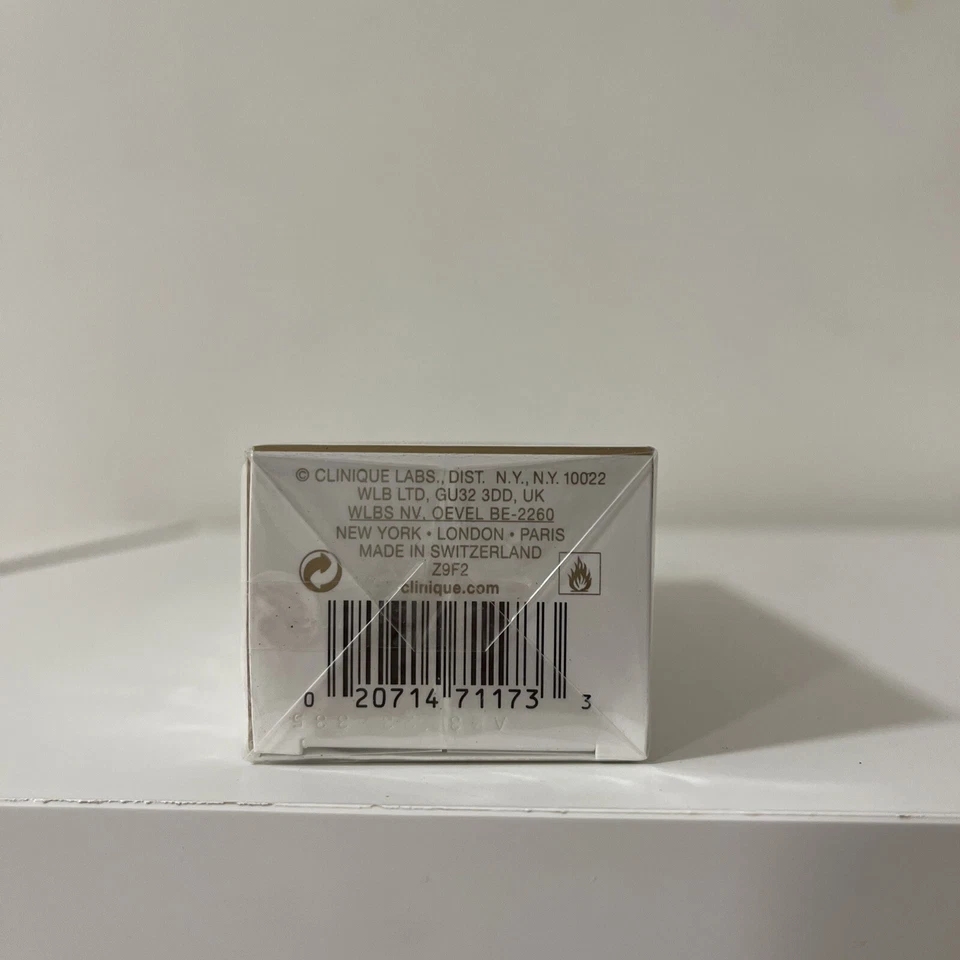 Clinique AROMATICS In White Eau De Parfum 1.7 oz 50 ml Spray AB3 - Image 3 of 3