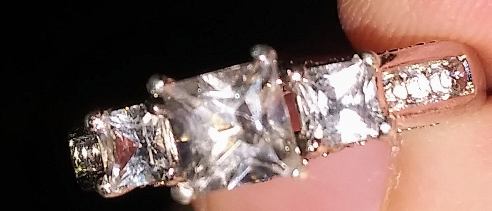 White Sapphire And White Zircon Sterling Silver Engagement Ring Size 8 Pre-owned