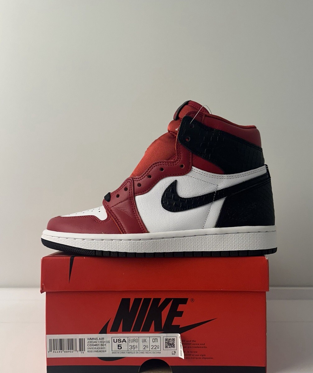 シューズ(女性用) Nike Air Jordan 1 Retro High OG US 11 Amazon.com: Nike WMNS Air Jordan 1 Retro High OG - Black