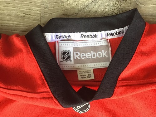 Reebok NHL Chicago Blackhawks Sharp #10 Hockey Official Jersey Youth Small S YS - Picture 3 of 12