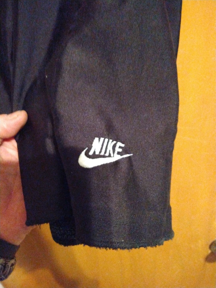 NIKE PANTALONES CORTOS DE BICICLETA ACOLCHADOS CINTURA NEGRA 30" ciclismo logotipo bordado Foto 2 de 4