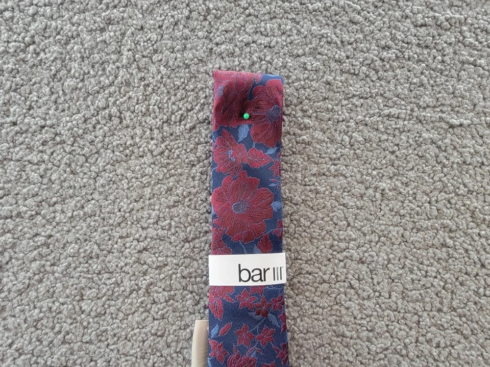 Corbata Bar III Darlington Floral Mezcla Seda Para Hombre Talla Única Borgoña Diseño Ajustado Foto 3 de 4