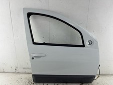 Porte avant et accessoires Dacia DUSTER