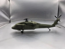 HO Scale 1:87 Sikorsky UH-60 Blackhawk Helicopter Trainload - US Army - OD Green
