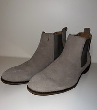Men’s Light Grey Suede Chelsea Boots Size 11
