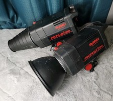 2 Multiblitz Profilux 200 Studio Flash Light Made In Germany Powers Up W/ Bulbs