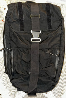 Huru H1 Backpack  + Mission Workshop Hip Belt. One Of A Kind!
