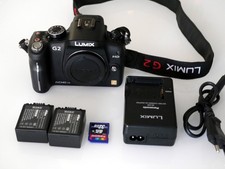 Panasonic Lumix DMC-G2 Body Micro 4/3+Gurt, Sd 32gb+ Ladegerät (Zubehörpaket)