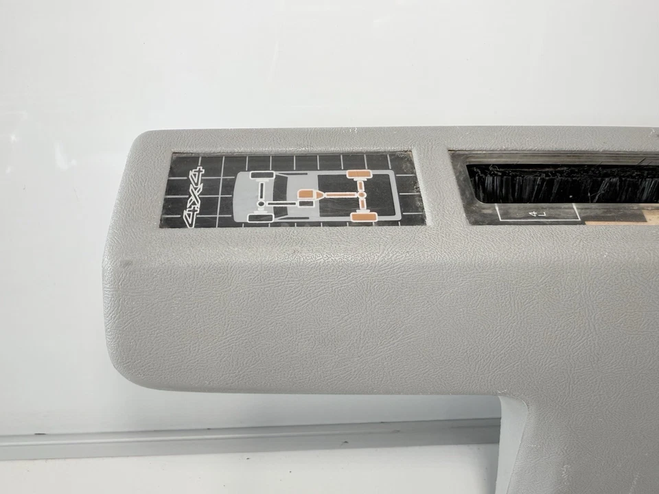 Camión K1500 Silverado Sierra 1988-1994 4x4 caja de transferencia bisel de cambio OEM gris Foto 4 de 4