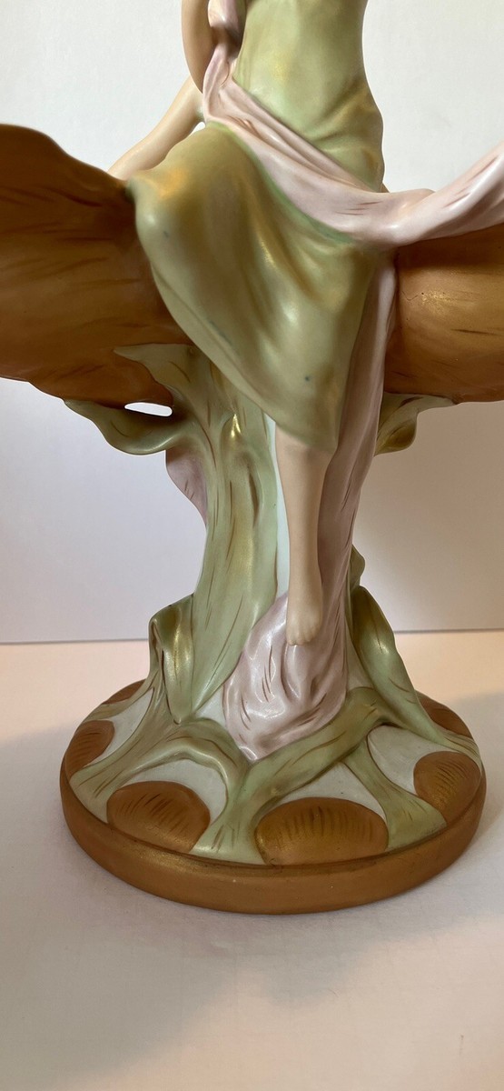 Beautiful Vtg. Royal Dux Bohemia Art Nouveau Centerpiece