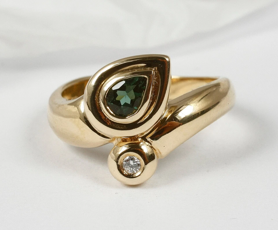 Anillo 585 Oro 14 Quilates Con Verde Turmalina Y Diamante Brillante 0,03 Qt. . - Imagen 2 de 4