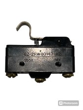 MICRO SWITCH BZ-2RW80147-A2 480VAC 15A NSNP BZ2RW80147A2
