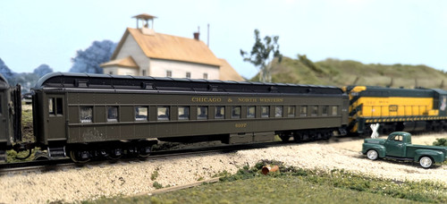 Coche autocar Chicago & Northwestern 400 #6107 Athearn HO, pintura Bev-Bel Custm, RTR | Condition: New
