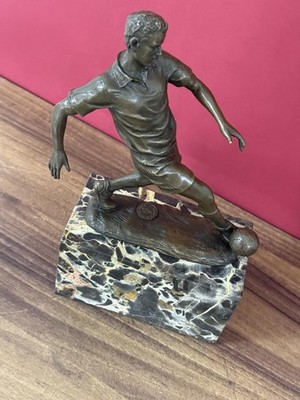 Bronze Statue FootBall Player Shoot World Cup Sport Art Decor Soccer Marble FIFA