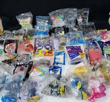 Lot of 38 Vintage-current Meal Happy Meal Toys Mcdonalds Burger King Wendy’s etc