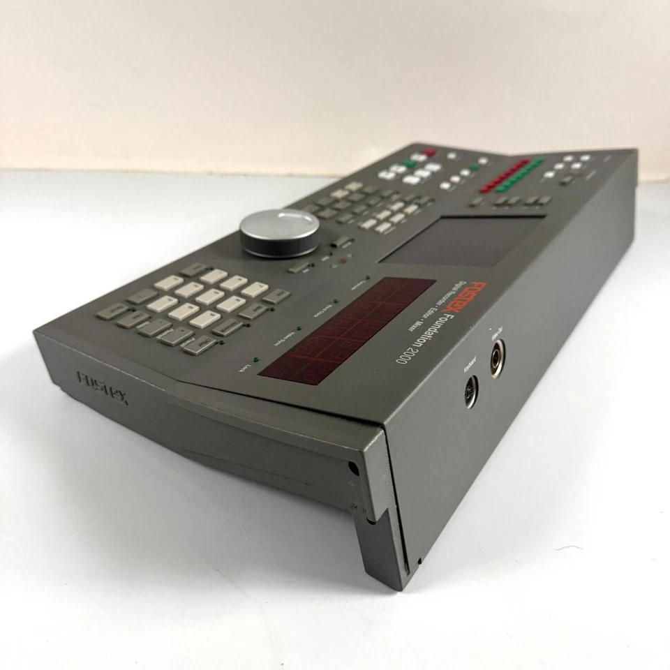 Fostex Foundation 2000 Digital Mixer/Recorder Controller Parts or Repair - Image 4 of 4