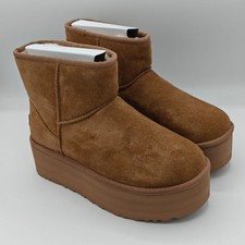 UGG Women  s Classic Mini Platform Boot Chestnut Suede 1134991 Size 7 Authentic
