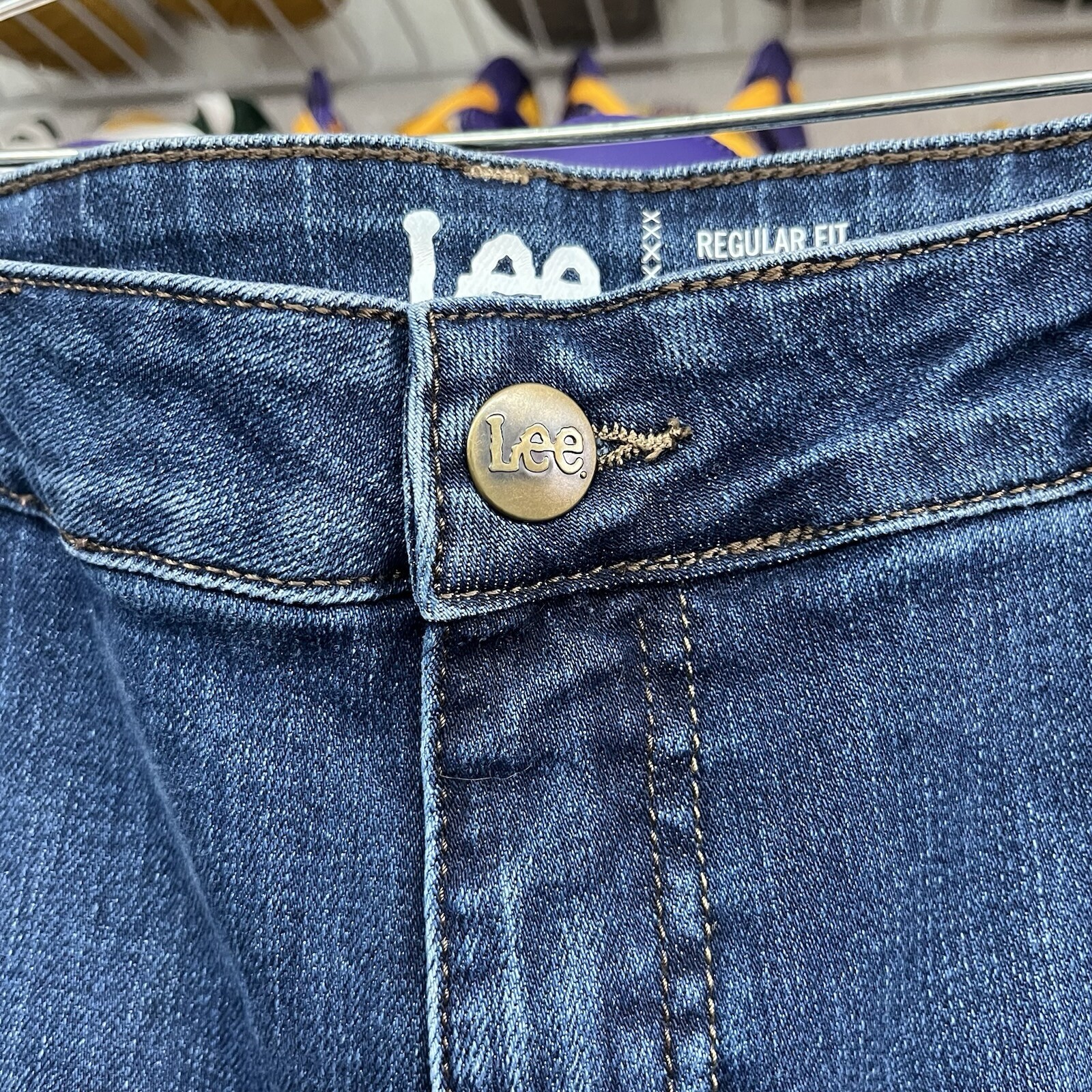 Lee Regular Fit Bootcut Jeans Short Blue Mid Rise Womens Size Check Measurement image 2