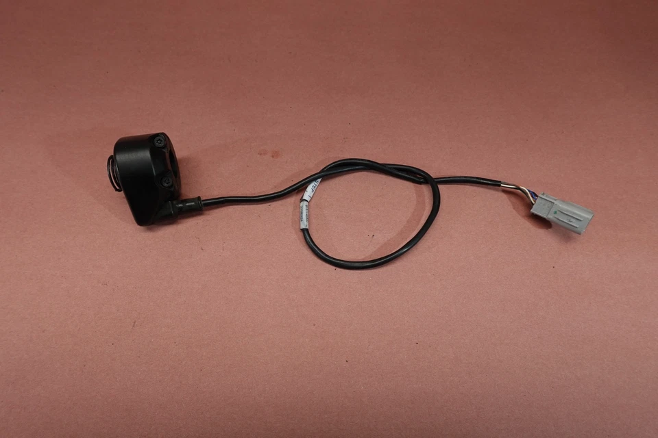 2010-2019 Ducati Multistrada 1200 1200S Fly By Wire Throttle Grip Housing - Image 3 of 4