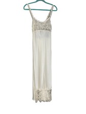 Flora Nikrooz Style 04041 Nightgown Lingerie Embroidered Crochet 169 Ivory