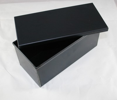 Kastenform mit Deckel, 0.75 kg Blauglanz, 9 cm hoch, 10 cm breit, 21 cm lang