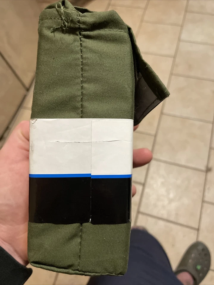 New! Mainstay 300 thread count King size Pillow Case 2 pcs Set color green - Image 3 of 4