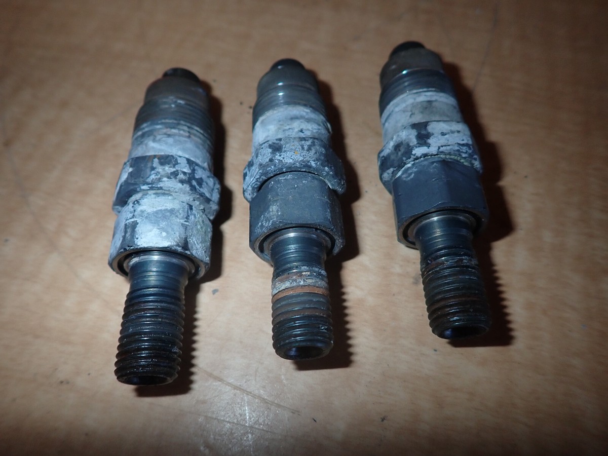 New Holland Shibaura N843 Diesel Engine Fuel Injectors