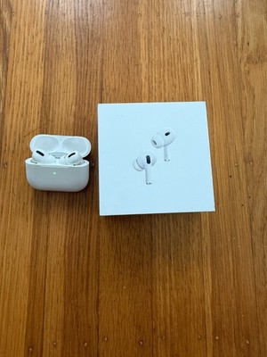 Apple AirPods Pro RIGHT Working Earbud A2084 with Case & Box