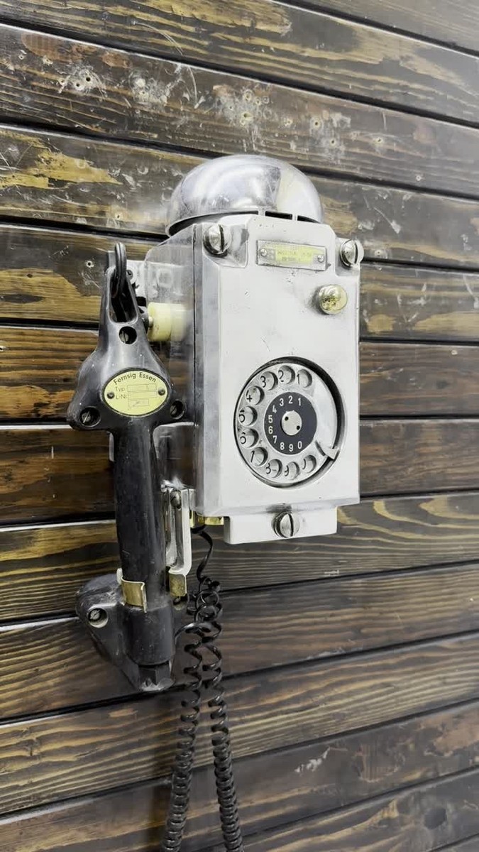 Vintage Fernsig Essen Marine Phone – German-Made Aluminum