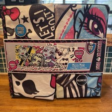 Monster High Twin Bedding Set (Fitted Sheet &...