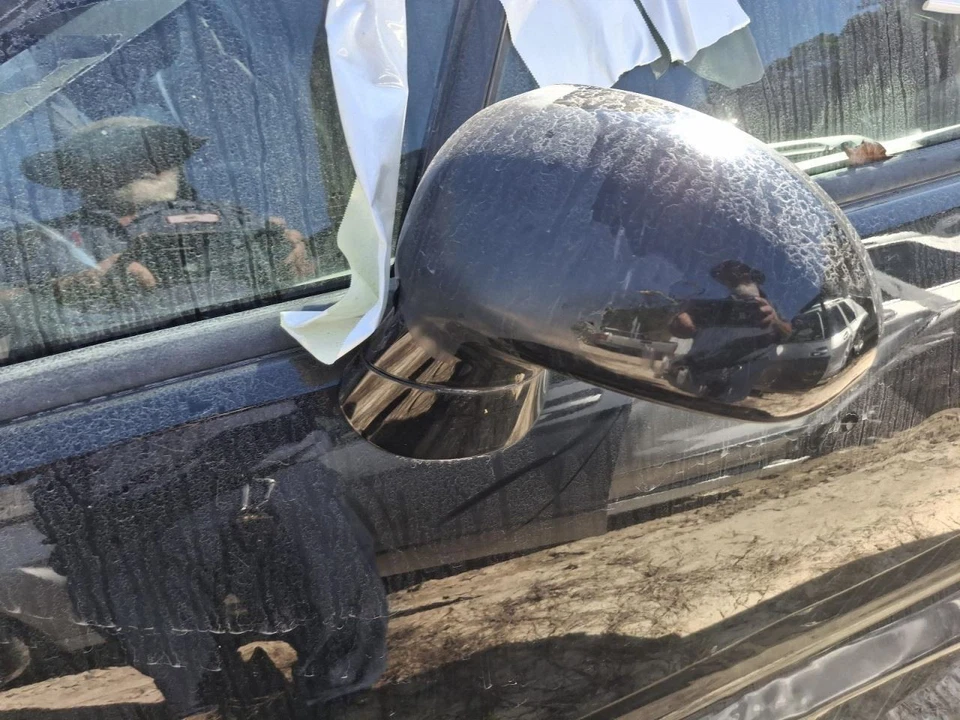 2009 Mitsubishi Eclipse Fuse Box Engine Compartment Used OEM 3706246 - Image 3 of 4