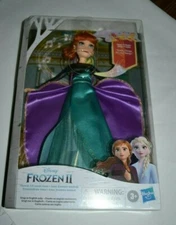 2019 DISNEY FROZEN II MUSICAL ADVENTURE ANNA 10 INCH SINGING DOLL