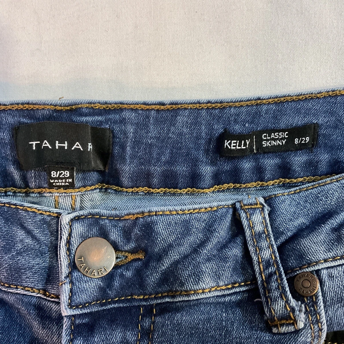Tahari classic hotsell skinny jeans