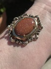 Vintage Beautiful Sparkly Goldstone Goldtone Cabochon Brooch Pin Gold Stone — photo 2