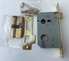 GENI EURO 21/2" MORTICE LOCK [EURO LOCK IS 60MM LONG INC 3 KEYS] NEW OLD STOCK.