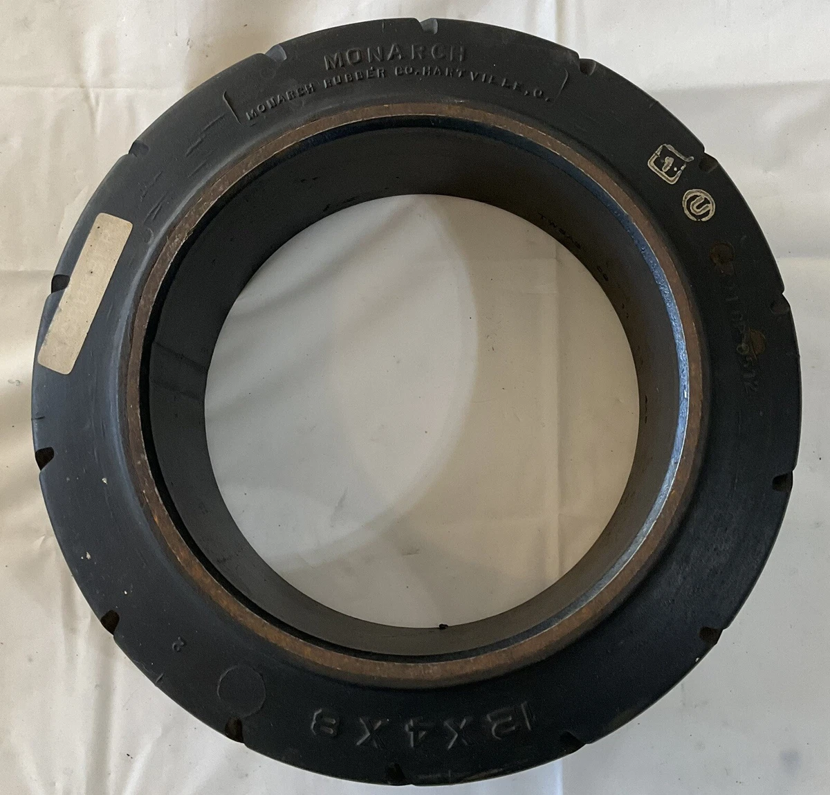 Buy 21x7x15 Royal Solid Forklift Tire in Traction