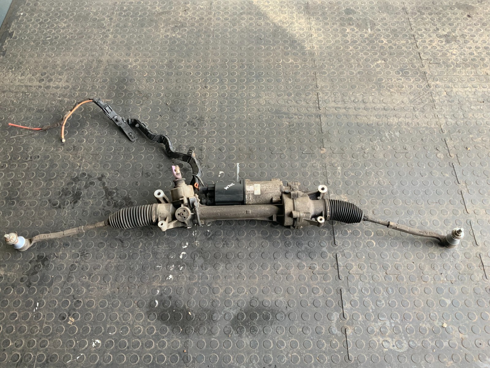 MERCEDES BENZ C-CLASS W205 ELECTRIC POWER STEERING RACK 