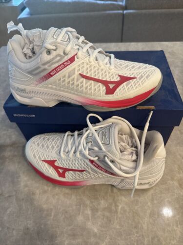 Mizuno Women's Wave Exceed Tour 4 Tennis Pickleball Shoes in White/Red.US 8.5