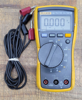 Fluke 115 True RMS Digital Multimeter USED TESTED