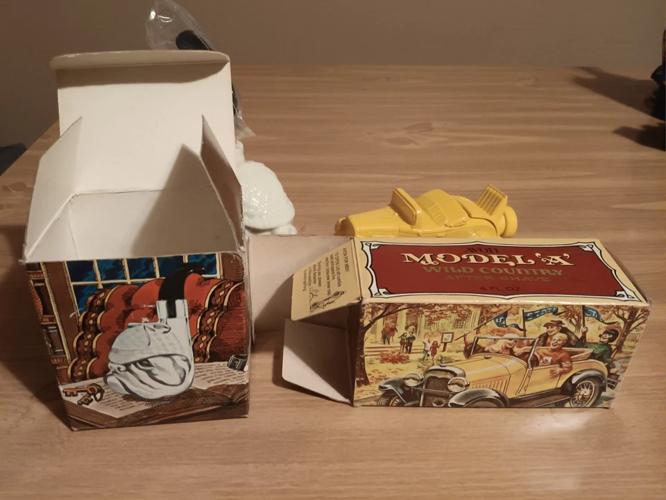 复古雅芳瓶带盒。 一些盒子状况问题见图片  — 第 2/3 张图片