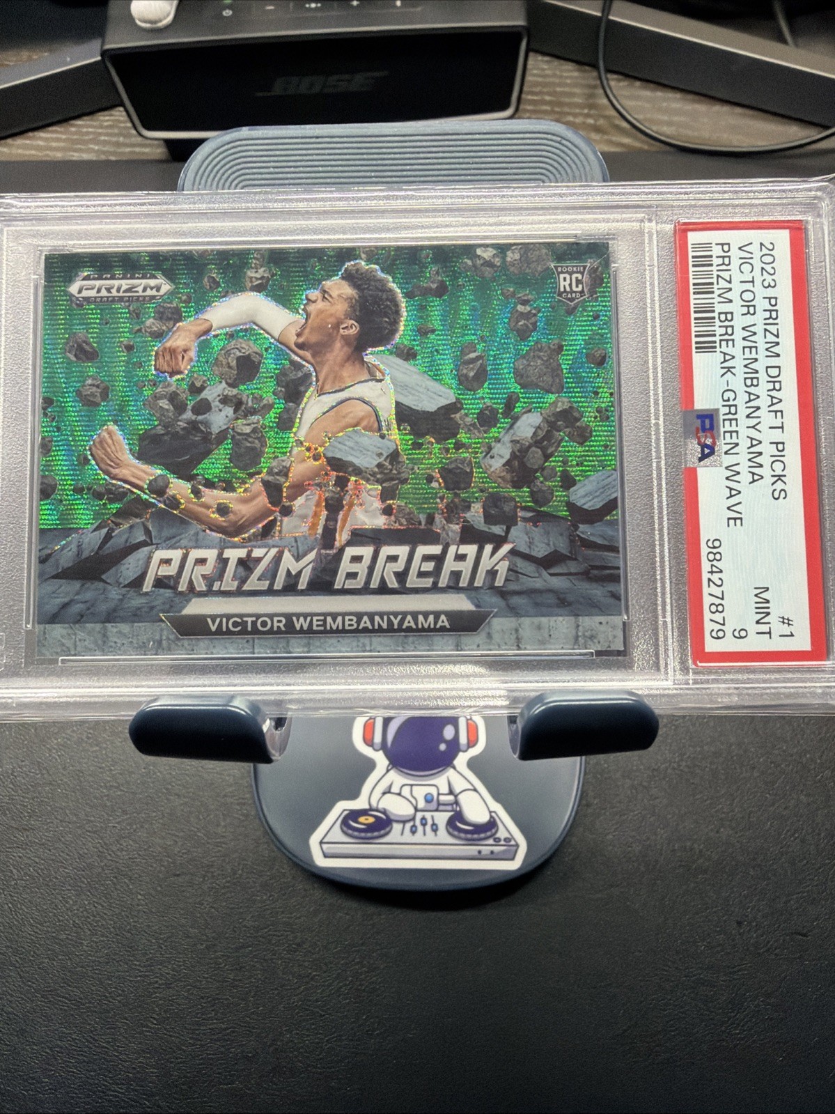 2023 Victor Wembanyama RC Prizm Draft Picks Prizm Break Green Wave #1 PSA 9